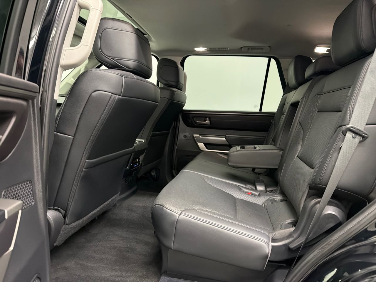 Used 2023 Toyota Sequoia SR5 w/ SR5 Premium Package image 21