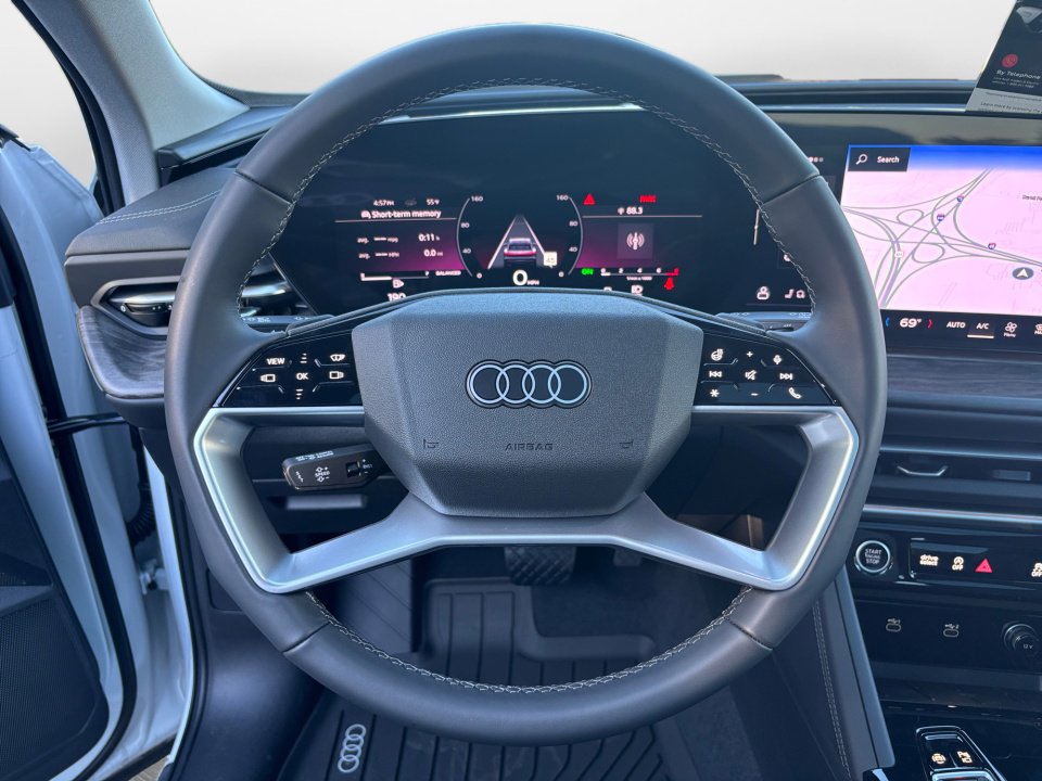 New 2025 Audi Q5 Prestige image 10