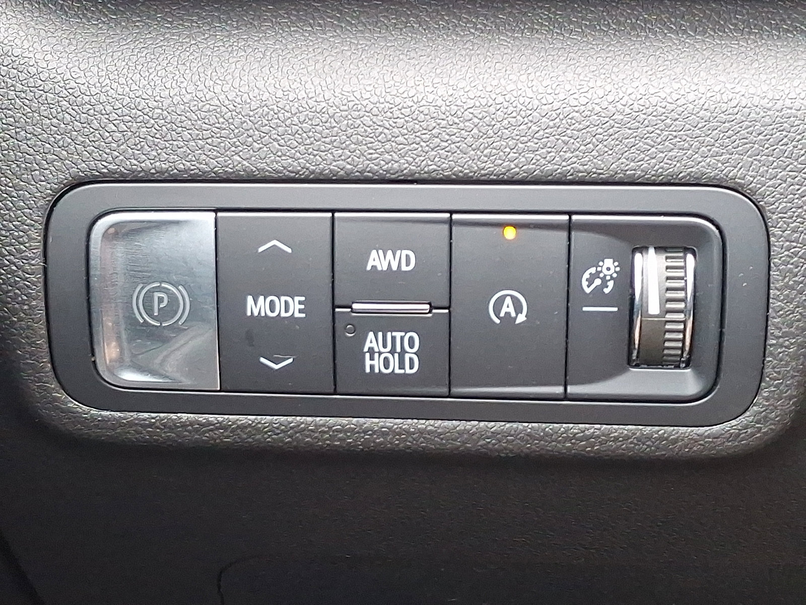 Used 2025 GMC Terrain Elevation image 25