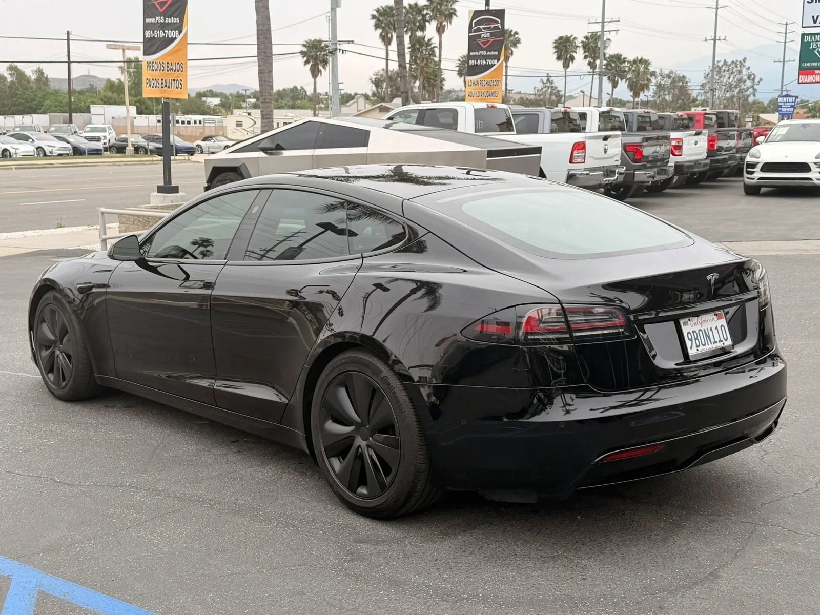 Used 2022 Tesla Model S Standard Range AWD/4WD image 5