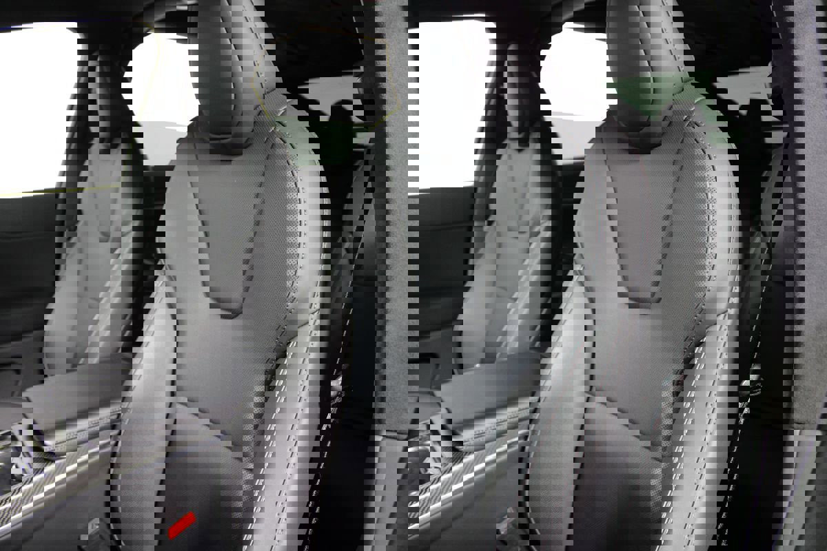 Used 2022 Tesla Model X Plaid image 40