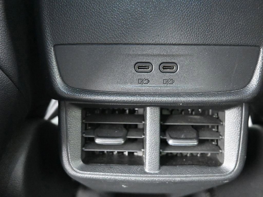 Used 2025 Chevrolet Equinox LT w/ Convenience Package II AWD/4WD image 12