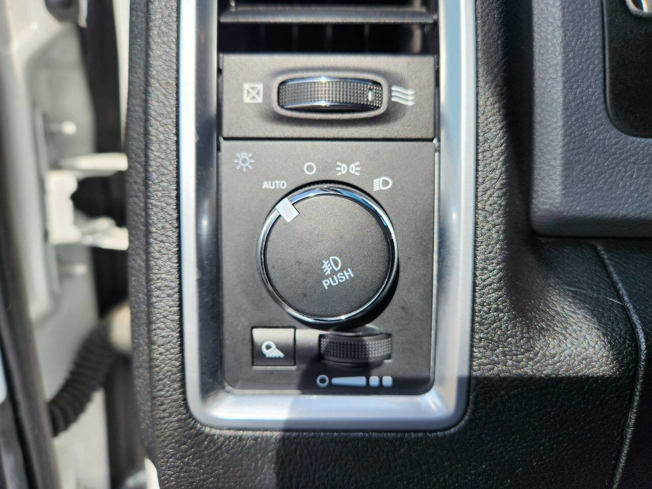 Used 2020 RAM 1500 Classic Warlock w/ Electronics Group AWD/4WD image 22