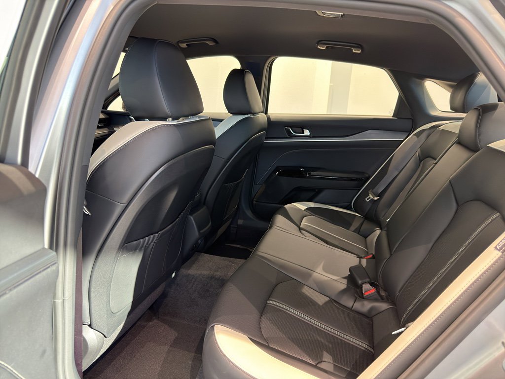 New 2026 Kia K5 GT-Line image 17
