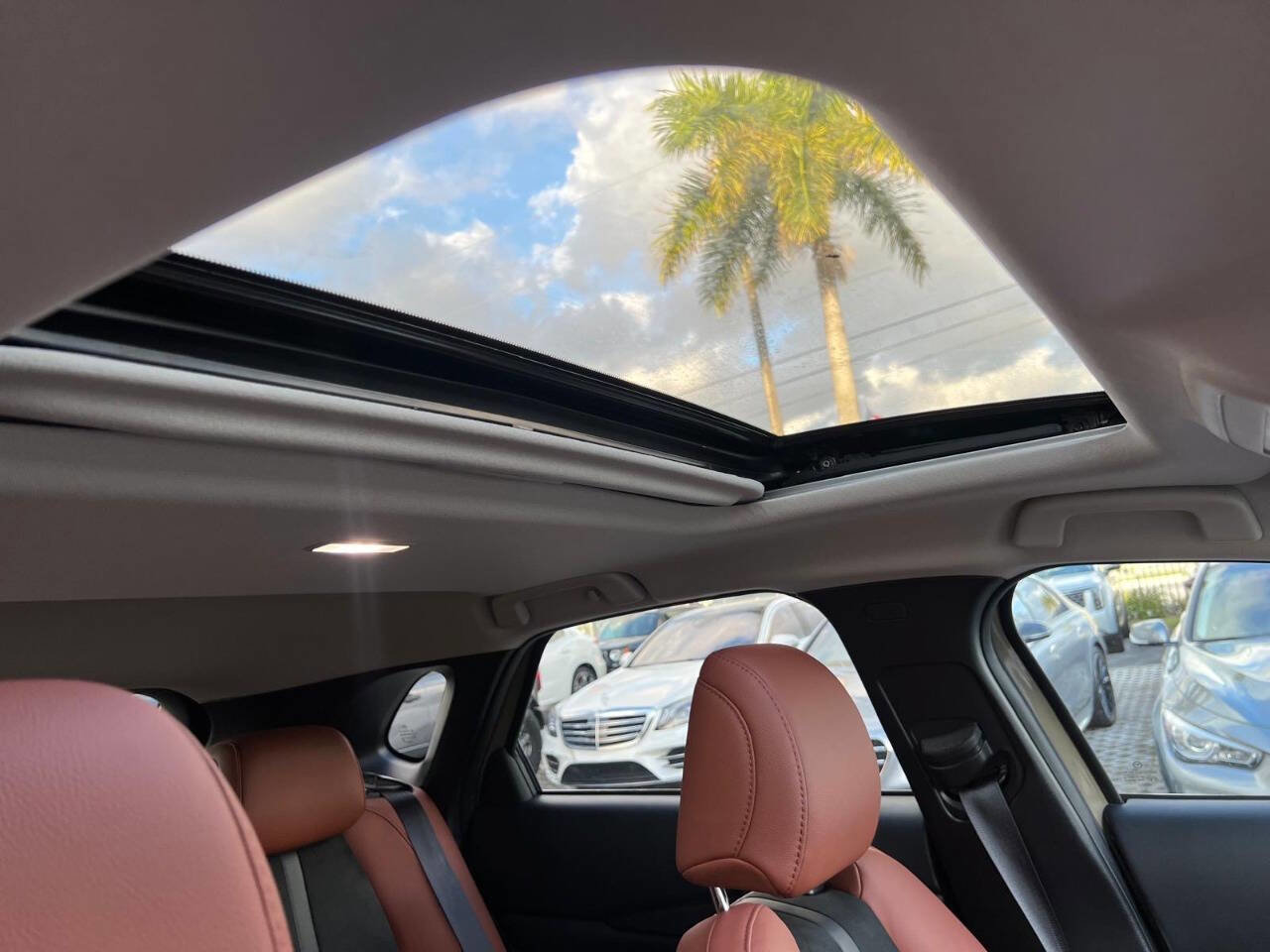 Used 2024 MAZDA CX-30 Carbon image 12