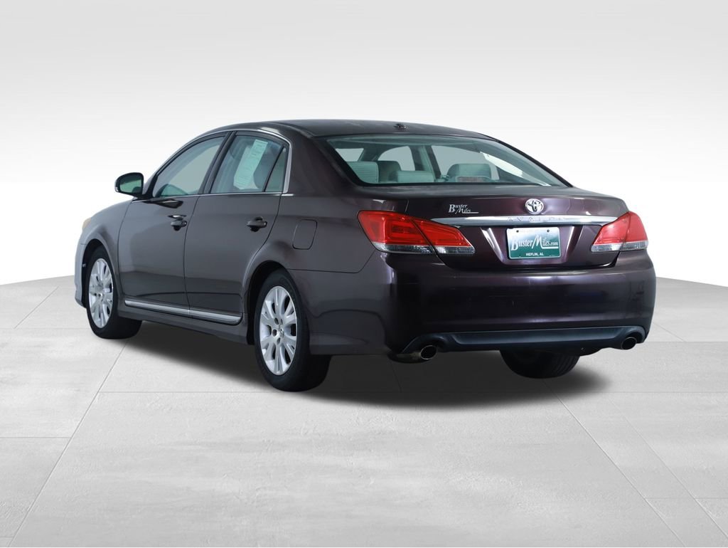 Used 2012 Toyota Avalon Limited image 10