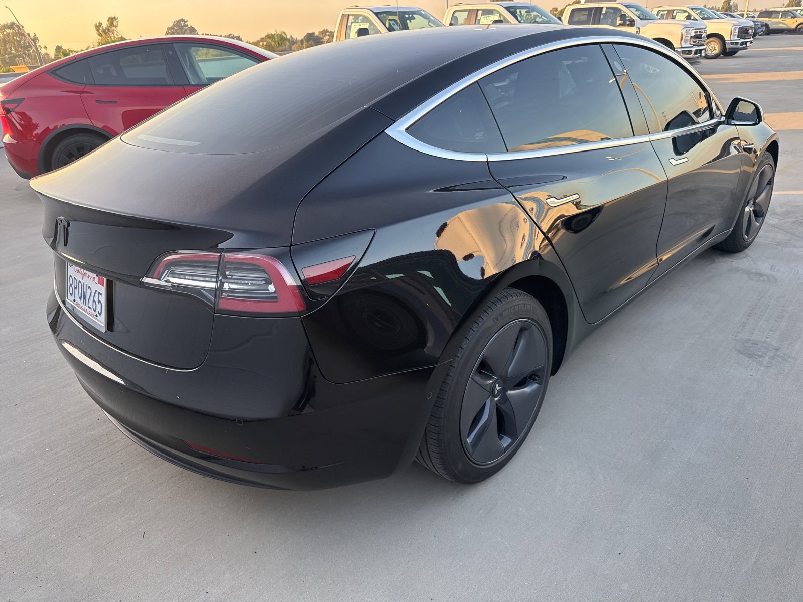 Used 2020 Tesla Model 3 Standard Range Plus image 3