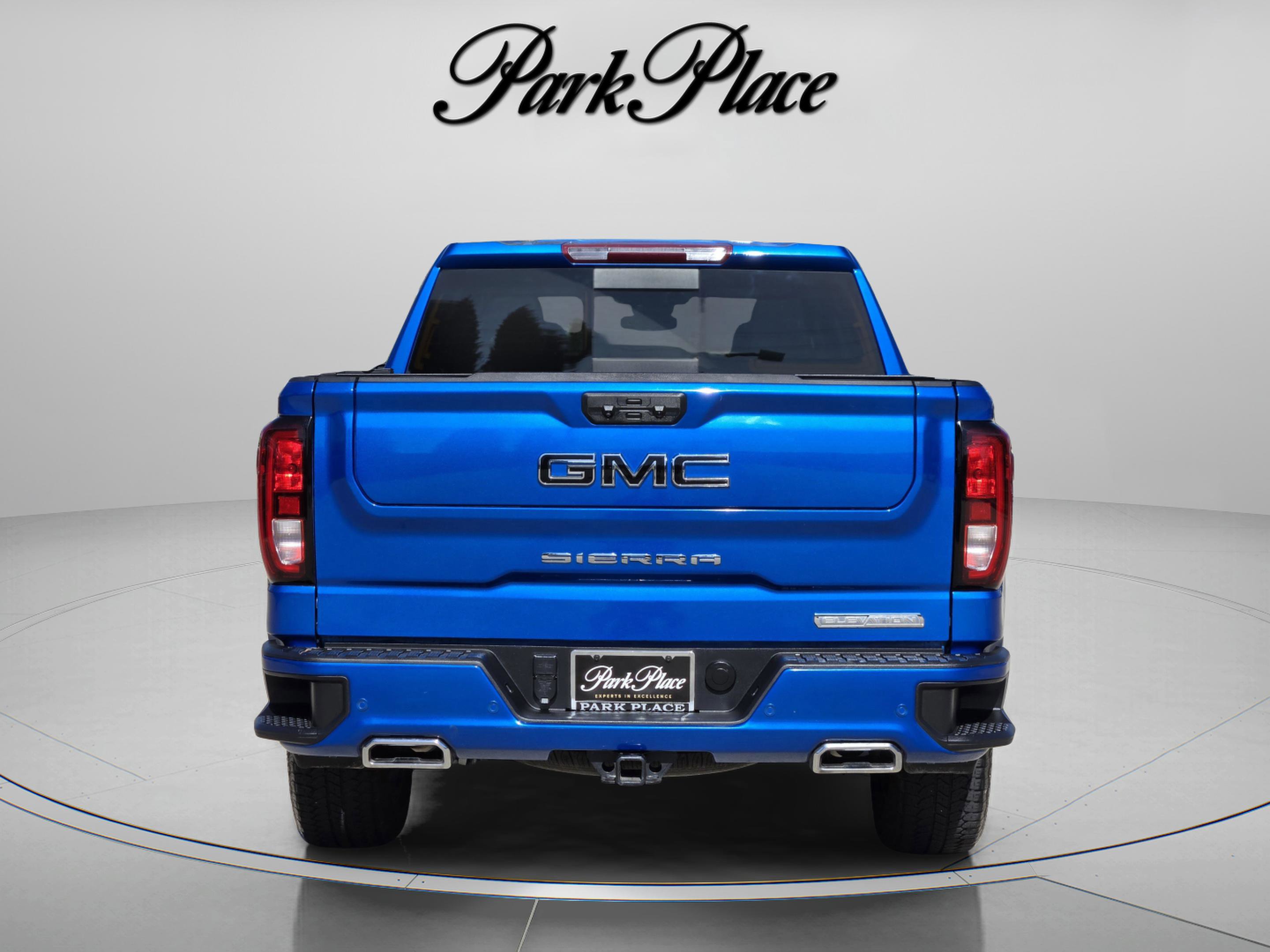 Used 2024 GMC Sierra 1500 Elevation w/ Elevation Premium Package image 5