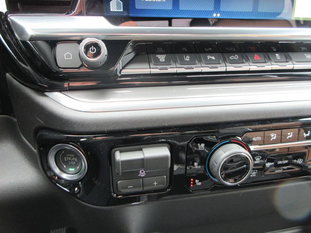 New 2026 Chevrolet Silverado 3500 High Country w/ High Country Premium Package image 35