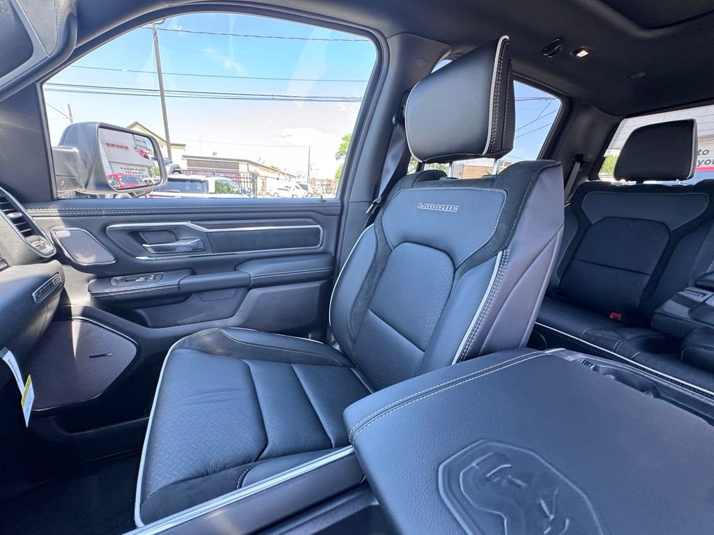 New 2026 RAM 1500 Laramie w/ Night Edition AWD/4WD image 15