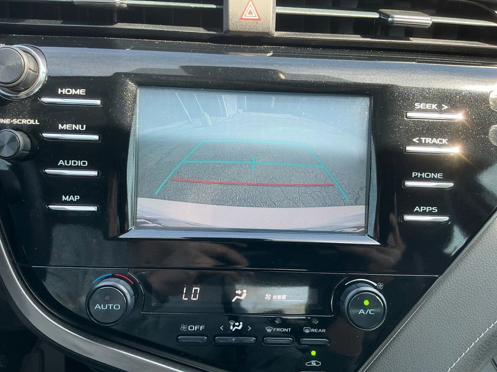 Used 2019 Toyota Camry SE image 26