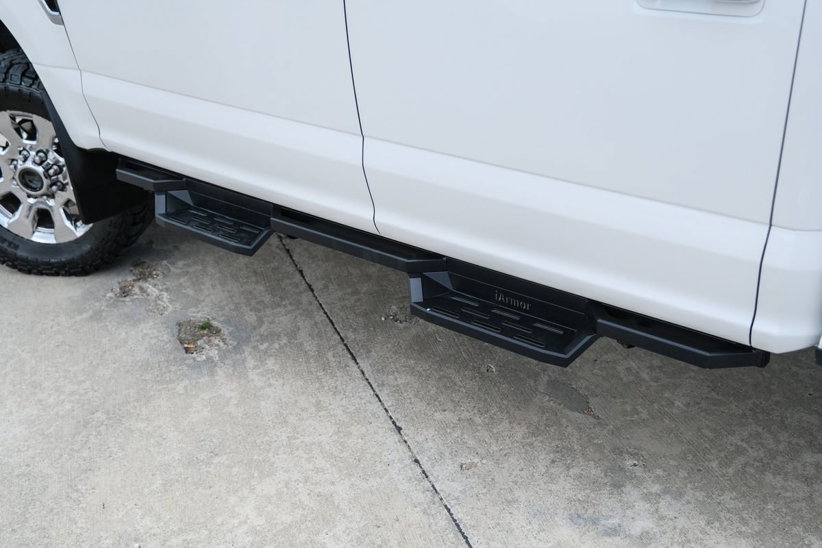 Used 2018 Ford F250 Lariat w/ Chrome Package image 28