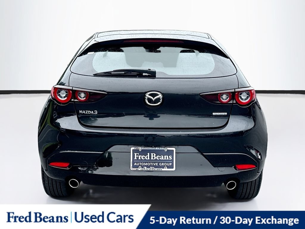 Used 2022 MAZDA MAZDA3 s FWD image 8