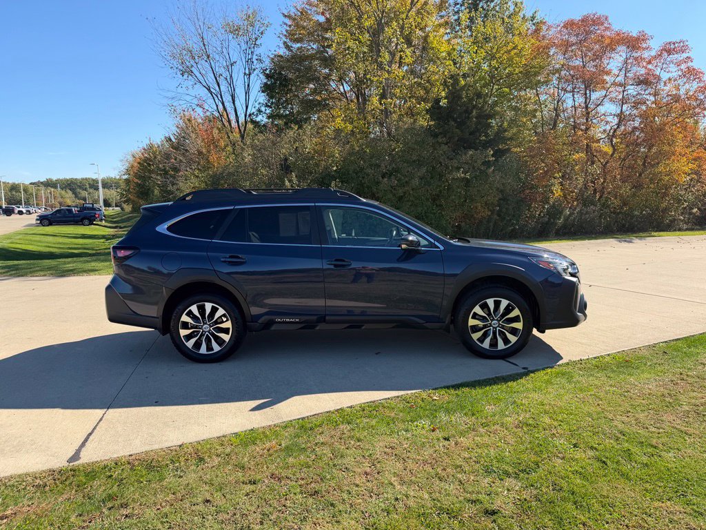 Used 2024 Subaru Outback Limited w/ Popular Package #2 AWD/4WD image 10