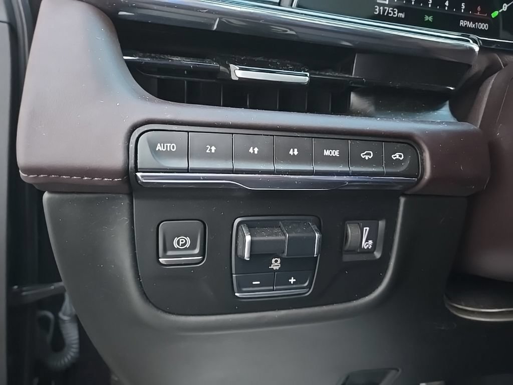 Certified 2022 Cadillac Escalade ESV Sport Platinum w/ LPO, ONYX Package AWD/4WD image 26
