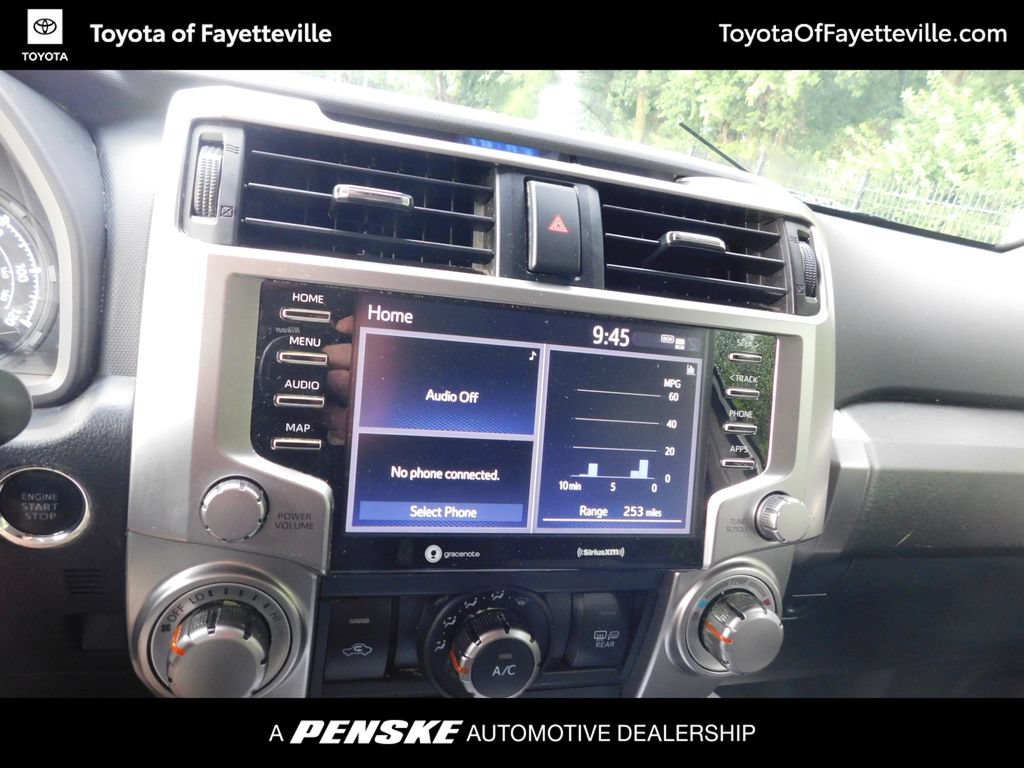 Used 2021 Toyota 4Runner SR5 AWD/4WD image 6