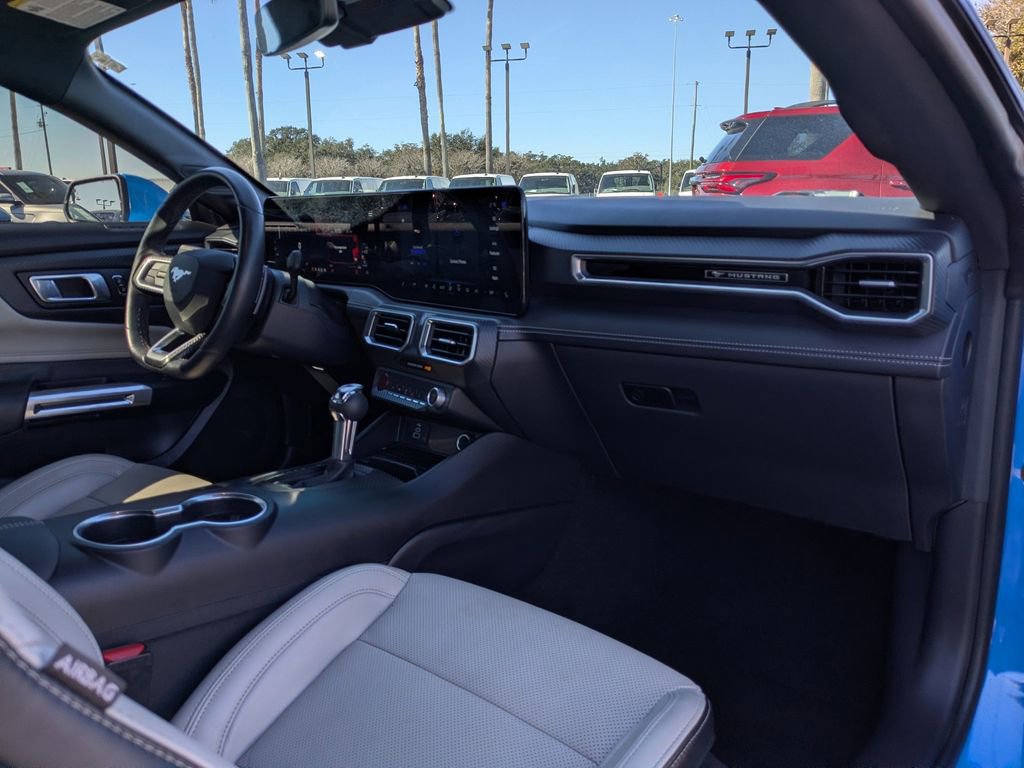 Used 2024 Ford Mustang GT Premium image 14