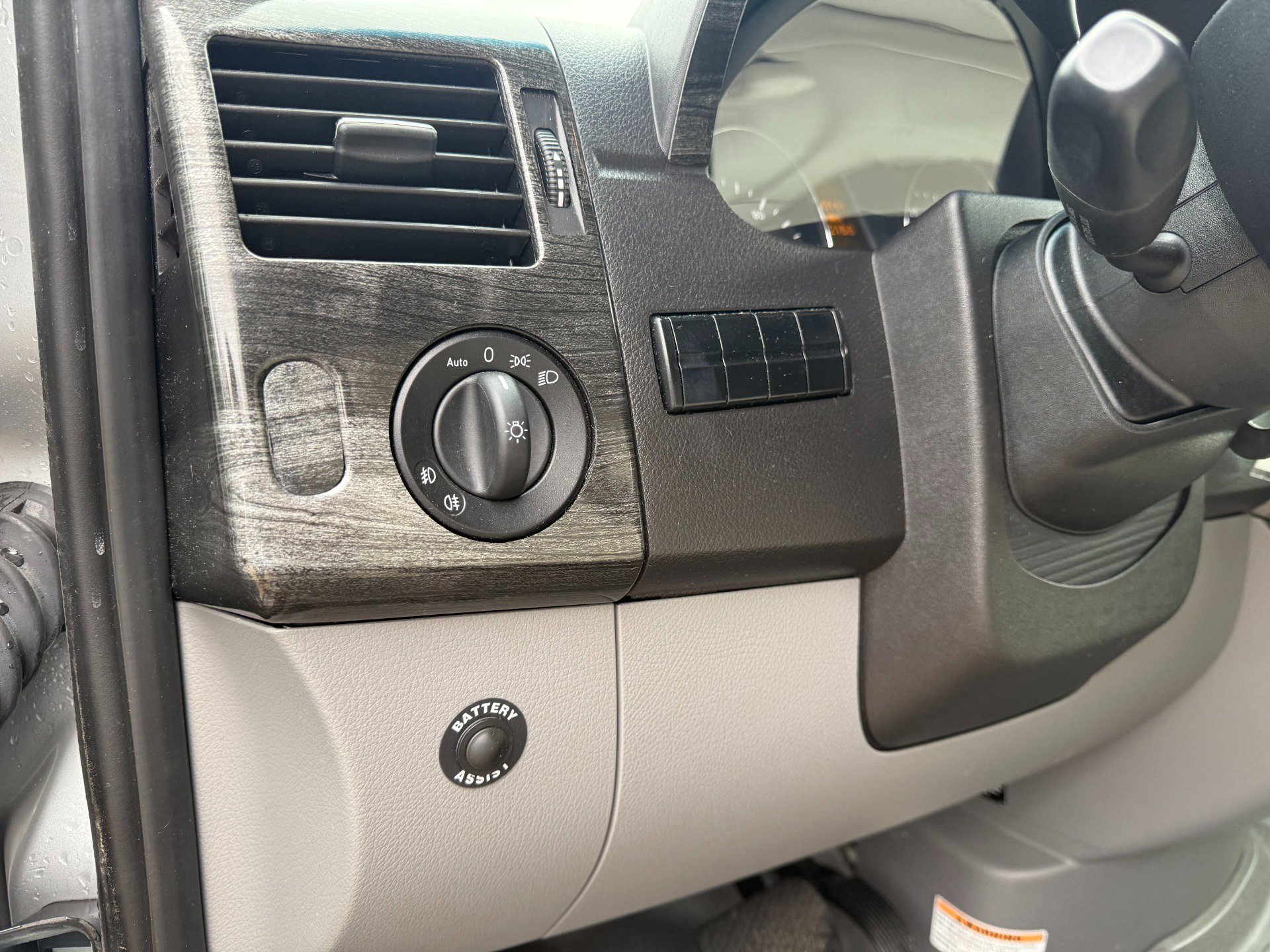 Used 2017 Mercedes-Benz Sprinter 3500 image 10