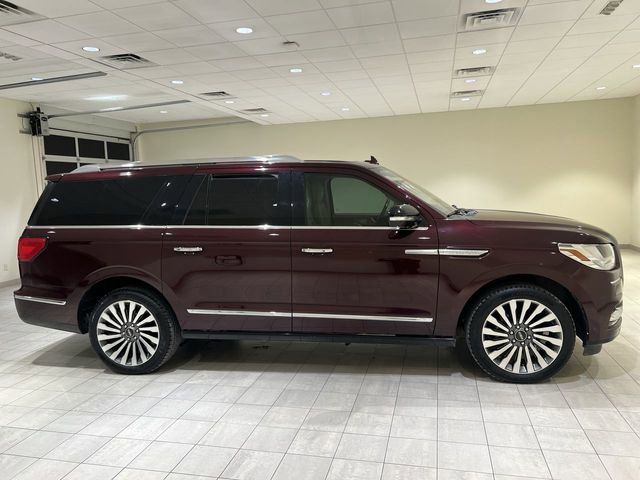 Used 2019 Lincoln Navigator L Reserve AWD/4WD image 6