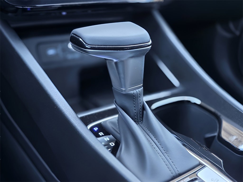 Used 2025 Hyundai Santa Cruz Limited image 36