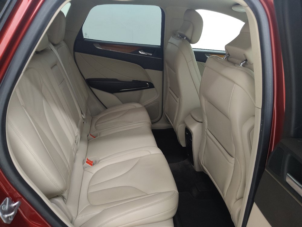 Used 2018 Lincoln MKC Select w/ Select Plus Package FWD image 19