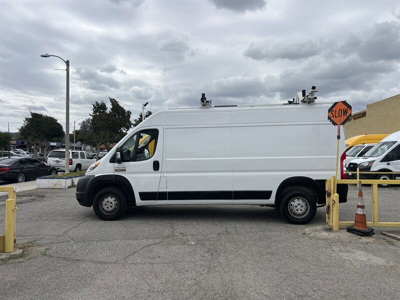 Used 2021 RAM ProMaster 2500 FWD image 4
