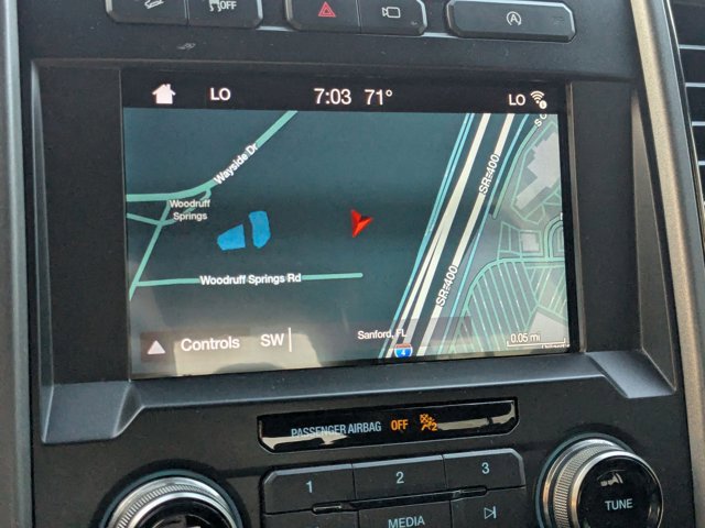 Used 2018 Ford F150 Raptor w/ Equipment Group 802A Luxury AWD/4WD image 8