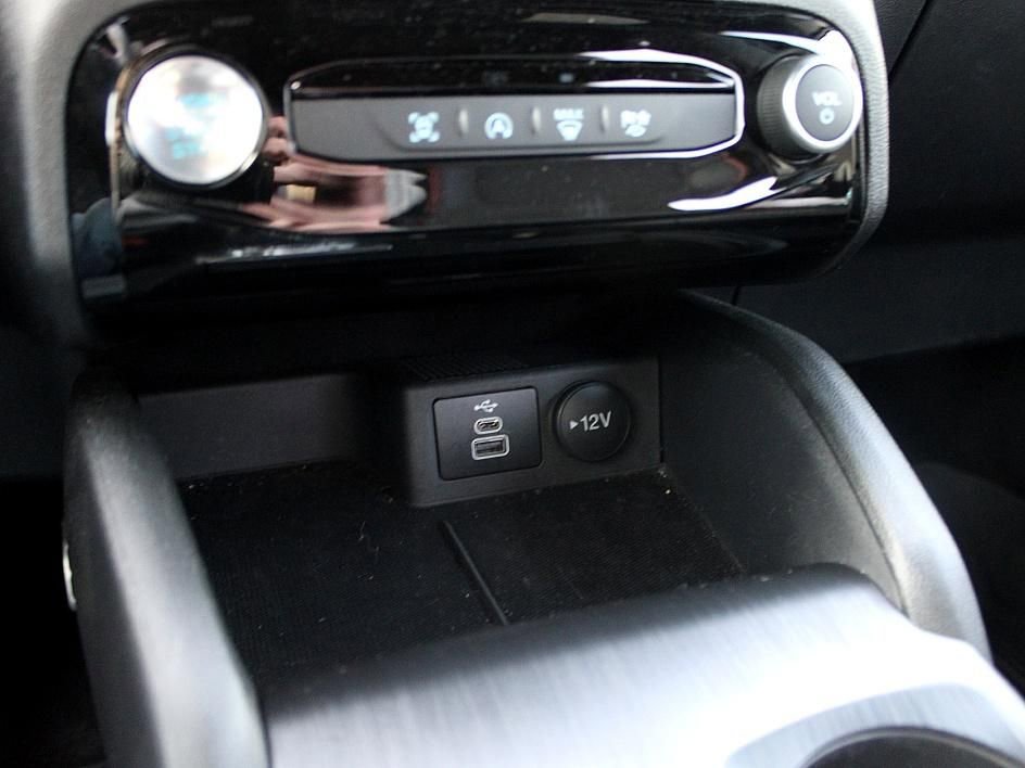 Used 2024 Ford Escape ST-Line w/ Tech Pack #1 image 23