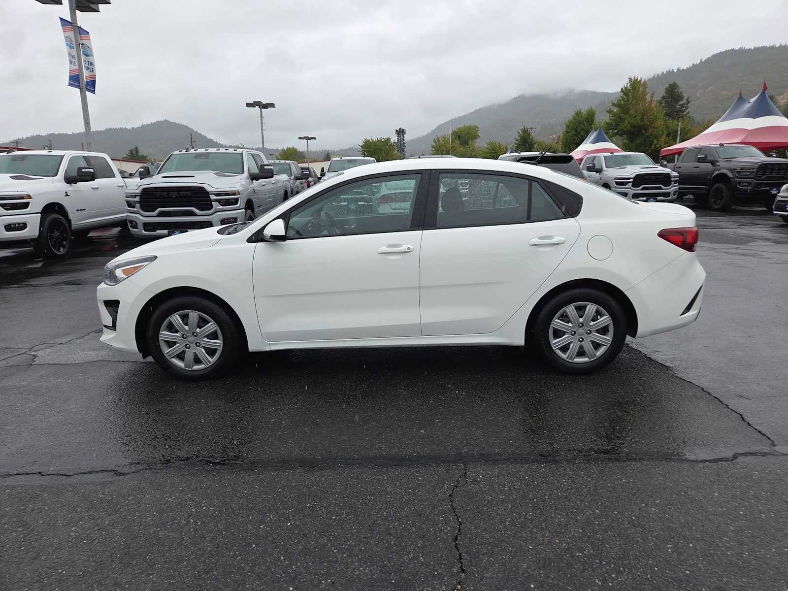 Used 2023 Kia Rio LX FWD image 11