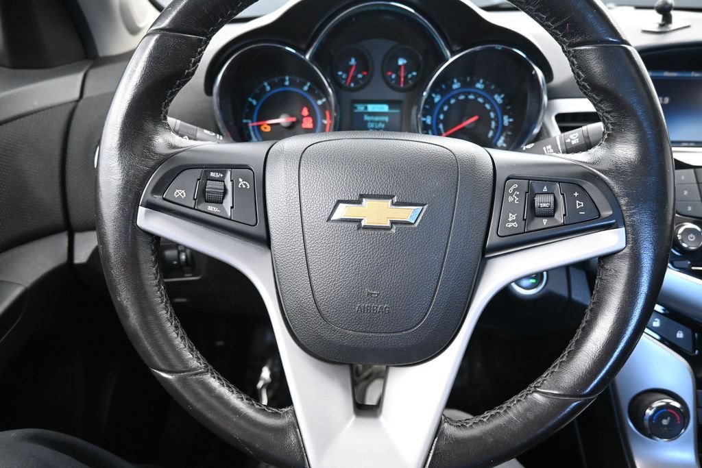 Used 2013 Chevrolet Cruze LTZ FWD image 37
