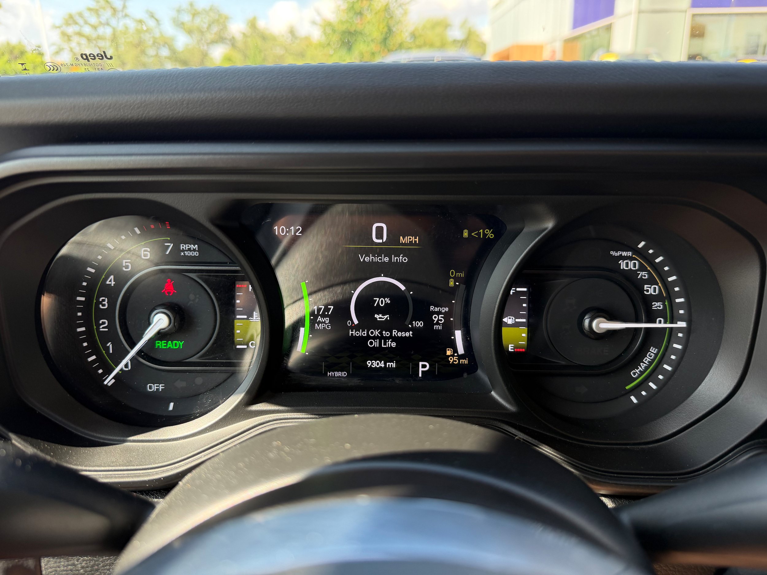 Used 2025 Jeep Wrangler Unlimited Sahara AWD/4WD image 20