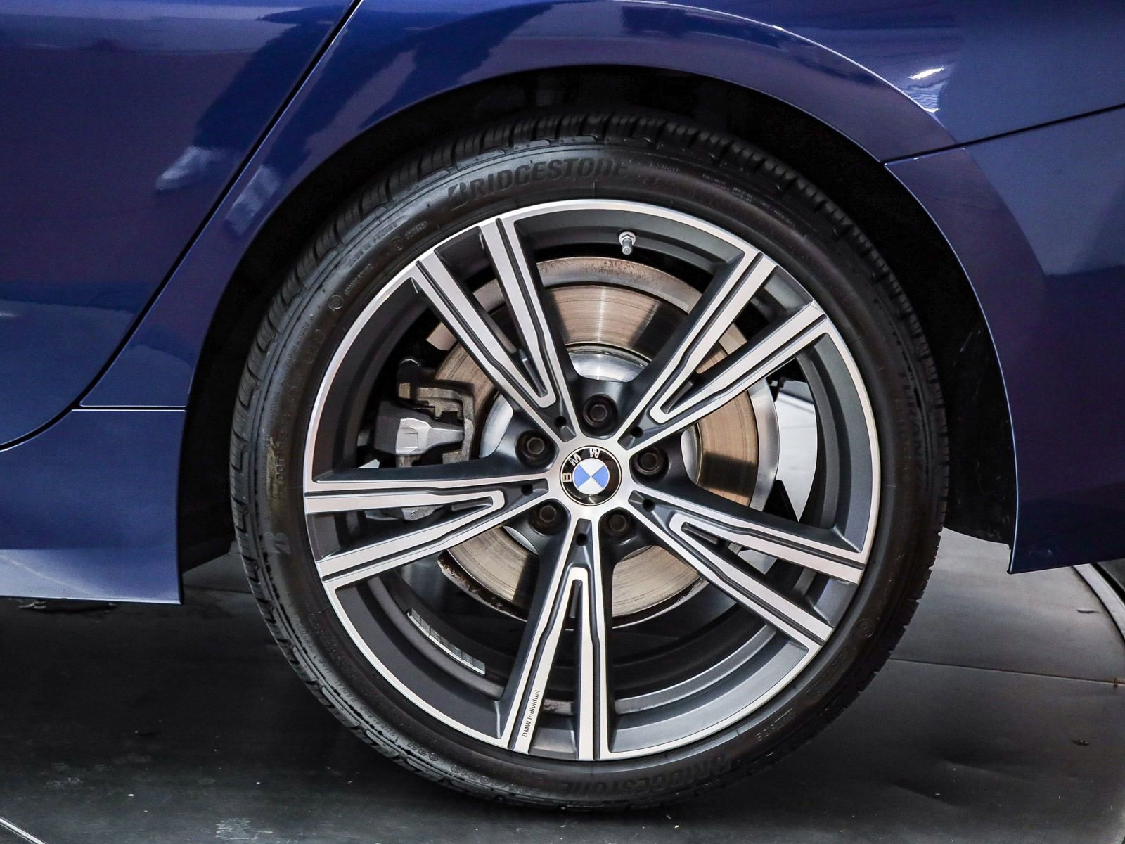 Certified 2024 BMW 330i Sedan w/ Convenience Package RWD image 11