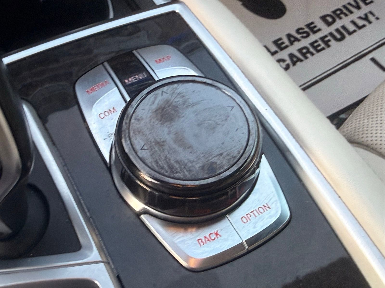 Used 2016 BMW 750i xDrive image 28