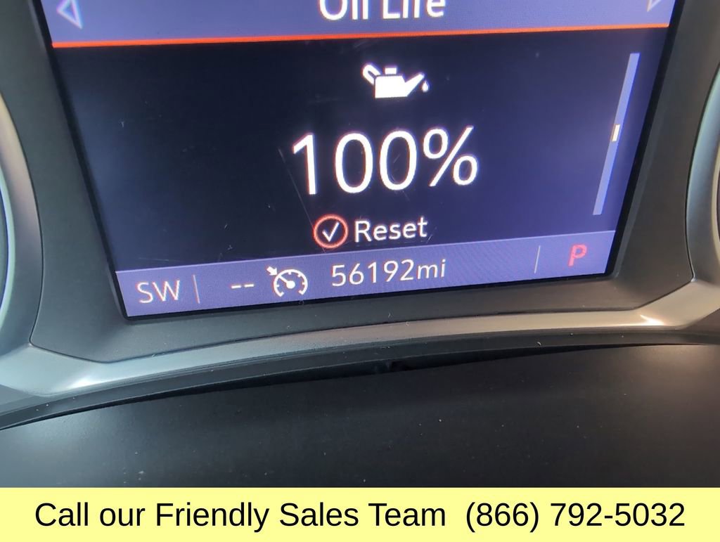 Used 2020 Chevrolet Traverse LT w/ Driver Confidence II Package image 16