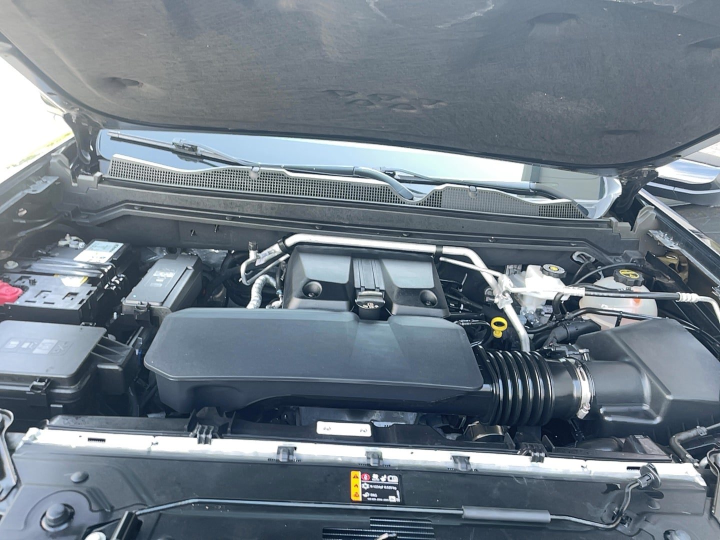 Used 2024 Chevrolet Colorado ZR2 w/ ZR2 Bison Edition AWD/4WD image 25