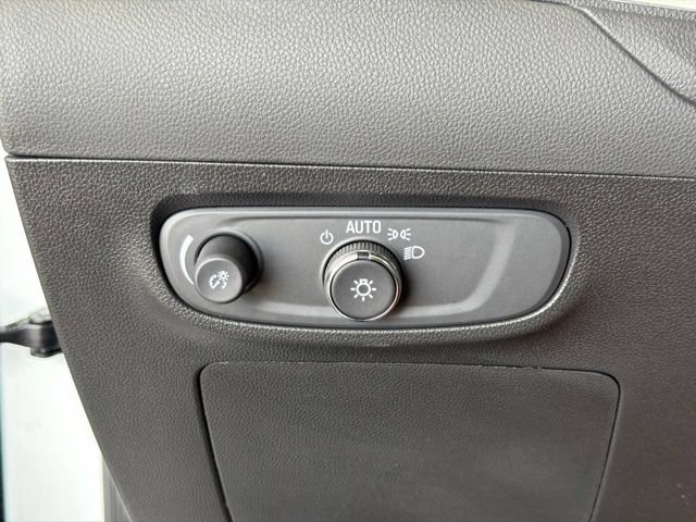 Used 2024 Buick Encore GX Preferred FWD image 22