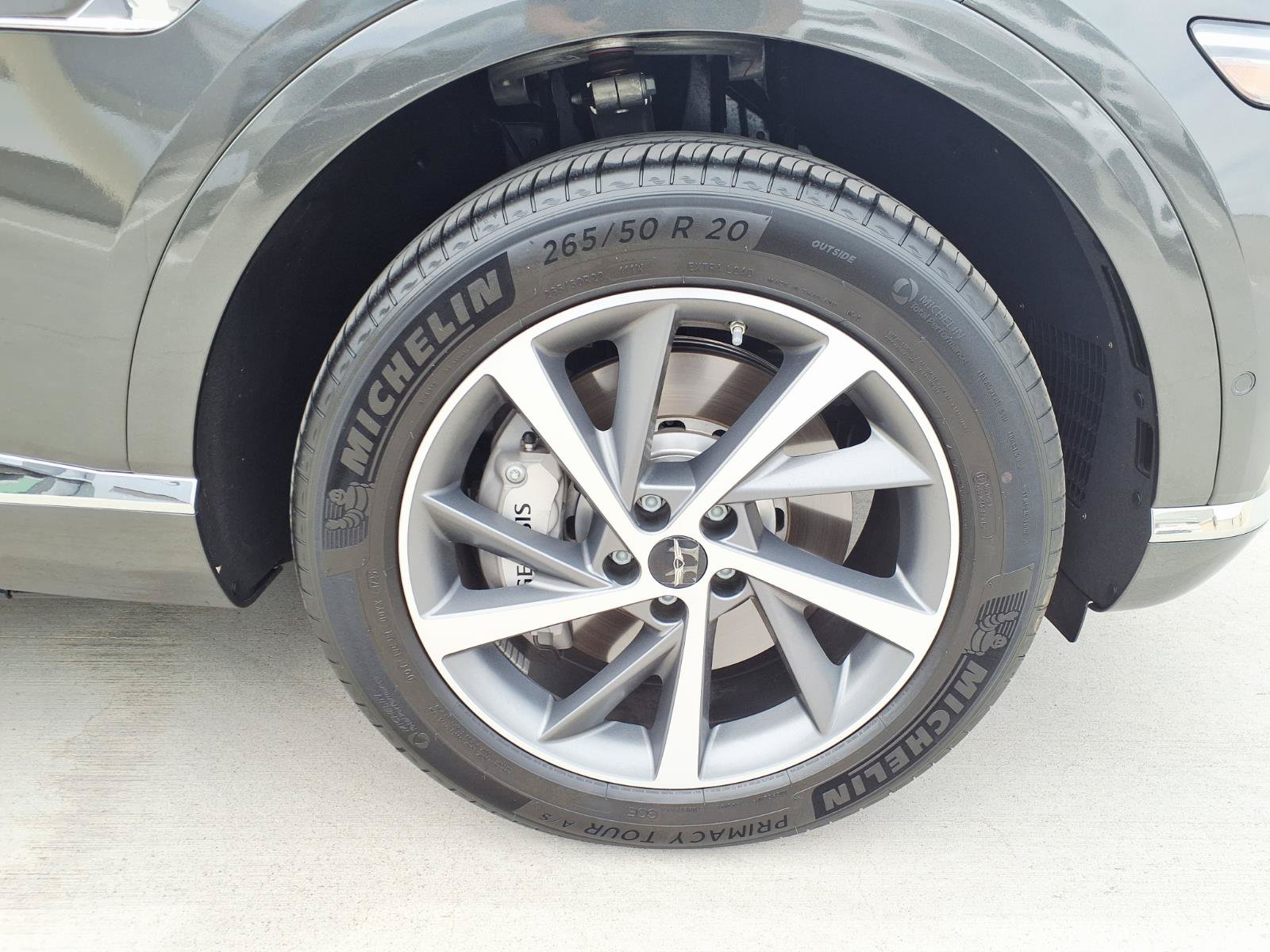 Certified 2026 Genesis GV80 3.5T Advanced AWD/4WD image 9