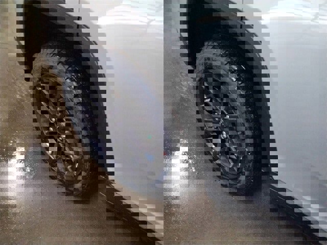 New 2025 Jeep Grand Cherokee Limited w/ Trailer Tow Package image 19