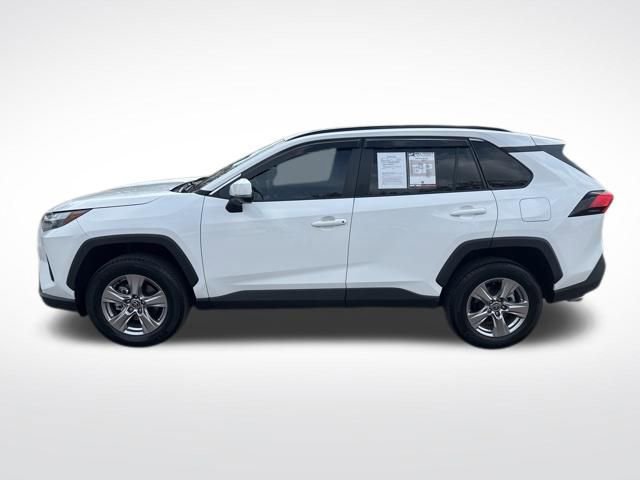 Used 2023 Toyota RAV4 XLE w/ Convenience Package image 3