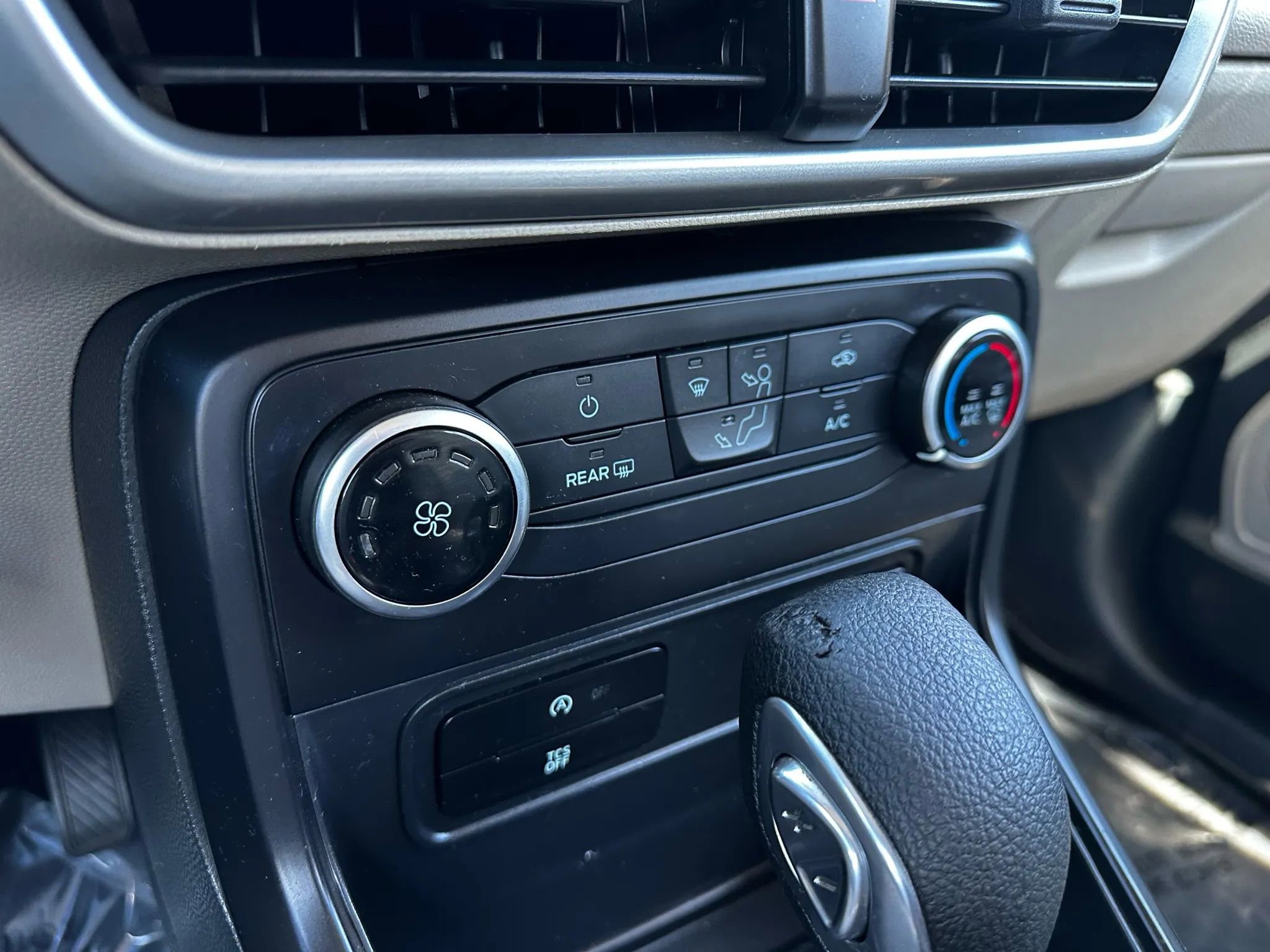 Used 2019 Ford EcoSport S FWD image 27