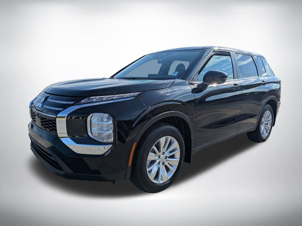 New 2025 Mitsubishi Outlander SE image 7