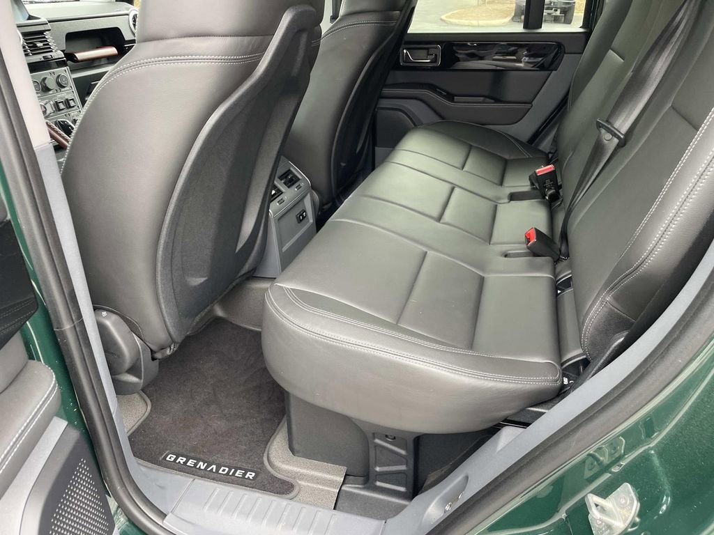 Used 2024 INEOS Grenadier Fieldmaster Edition image 10