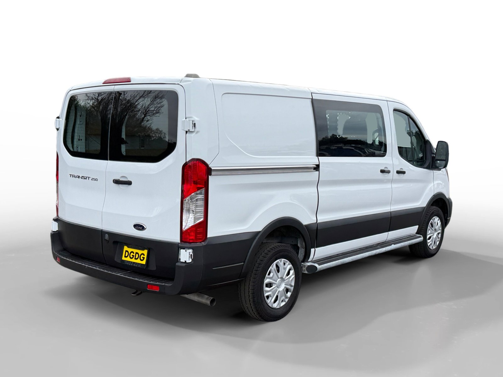 Used 2024 Ford Transit 250 Low Roof w/ Exterior Upgrade Package image 5