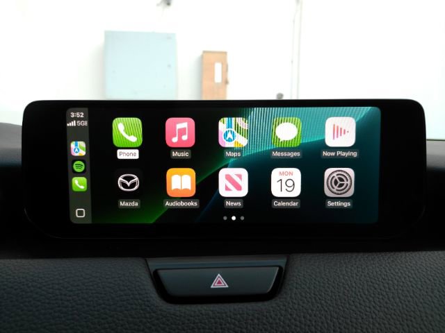 Used 2024 MAZDA CX-90 3.3 Turbo w/ Premium Package image 12