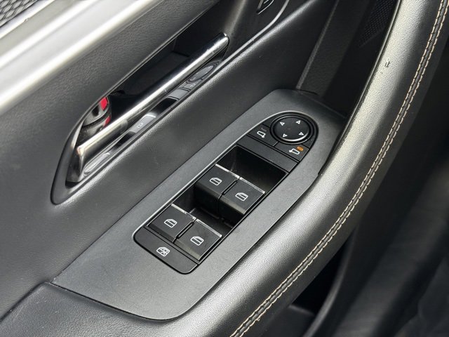 Certified 2025 MAZDA CX-90 3.3 Turbo w/ Premium Sport Pkg image 33