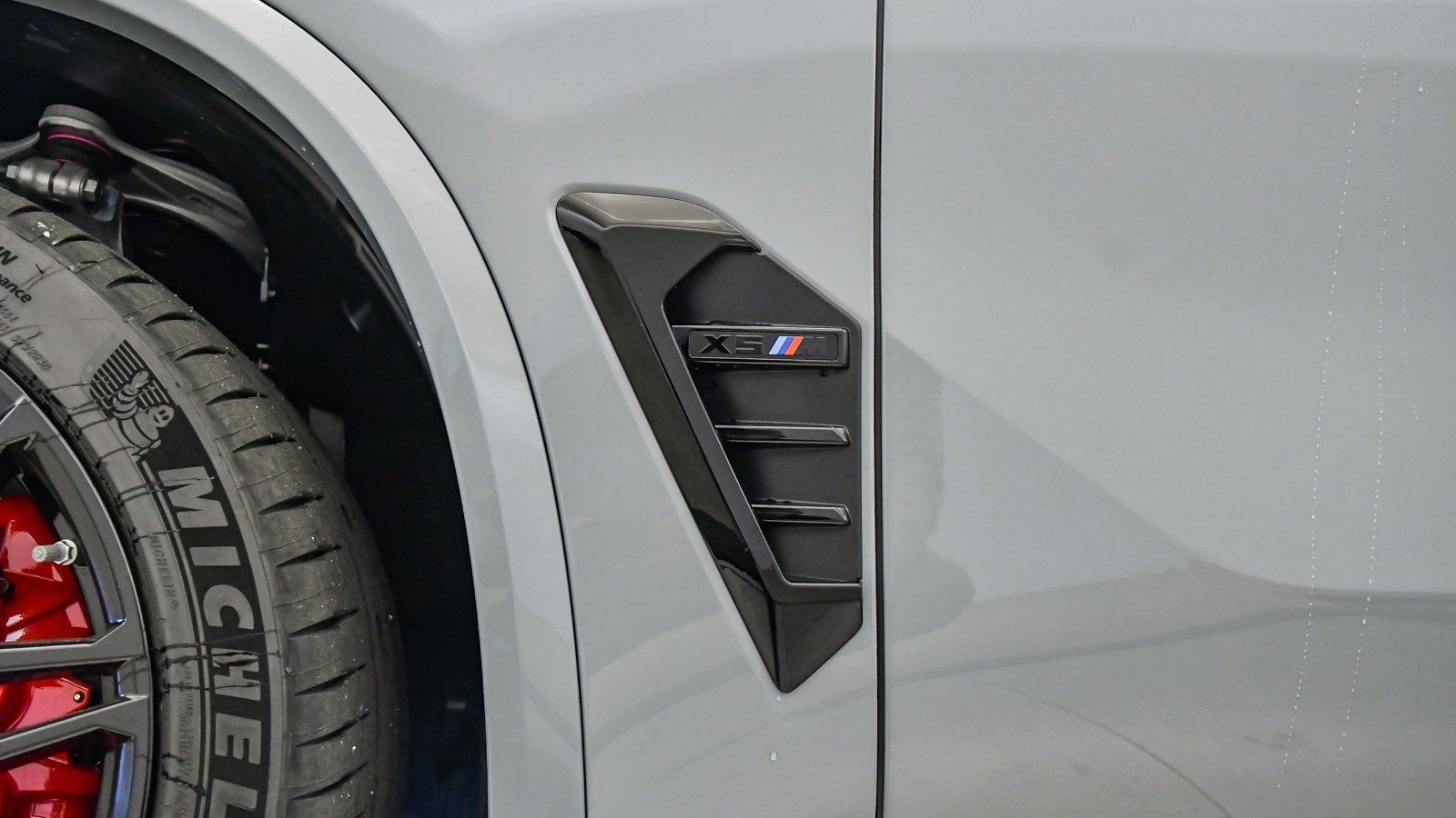 New 2026 BMW X5 M Competition w/ Executive Package image 14