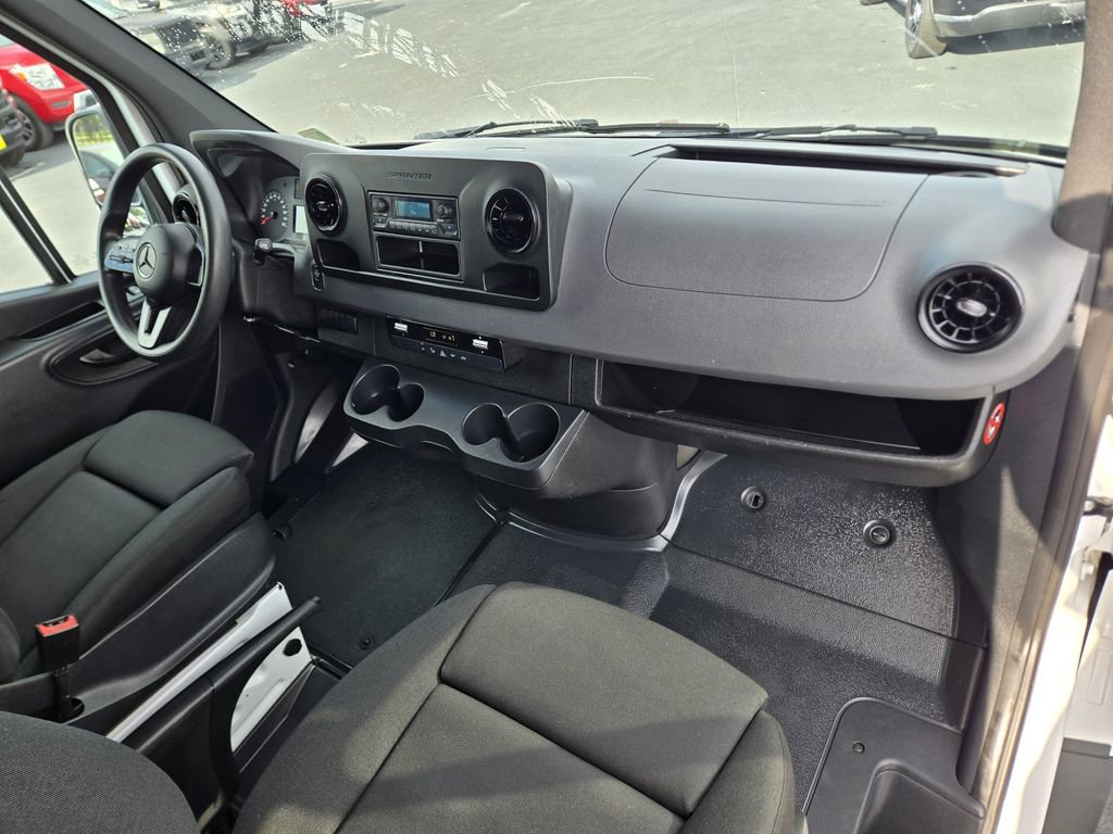 Used 2020 Mercedes-Benz Sprinter 3500 image 14