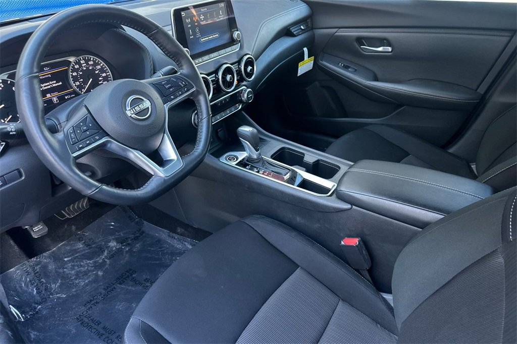 Used 2025 Nissan Sentra SV w/ All-Weather Package image 10