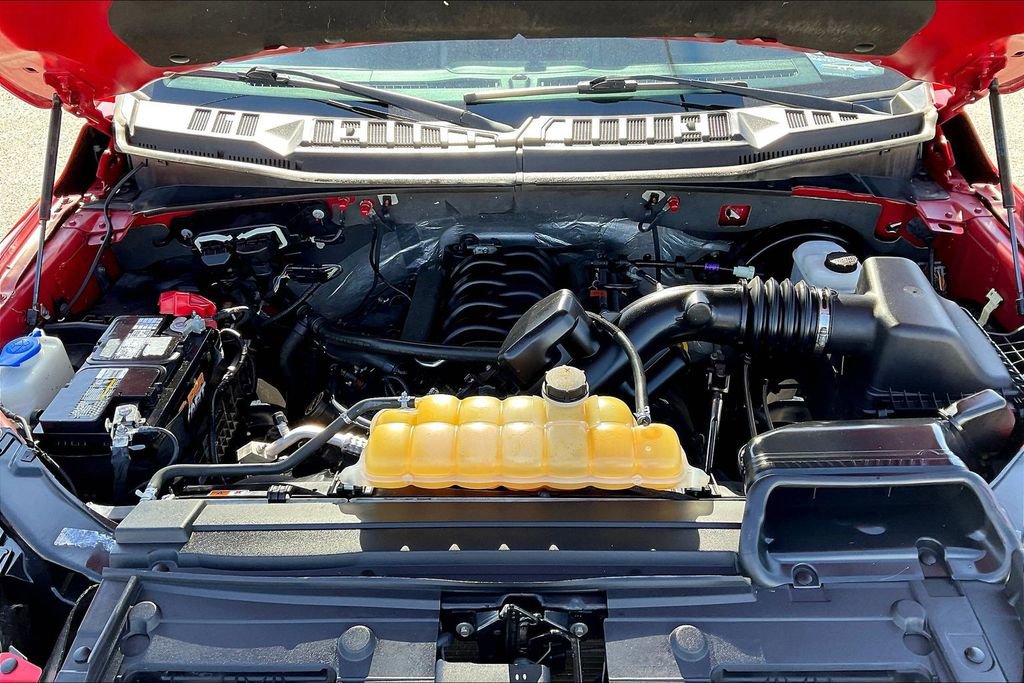 Used 2017 Ford F150 XLT w/ Equipment Group 301A Mid image 9