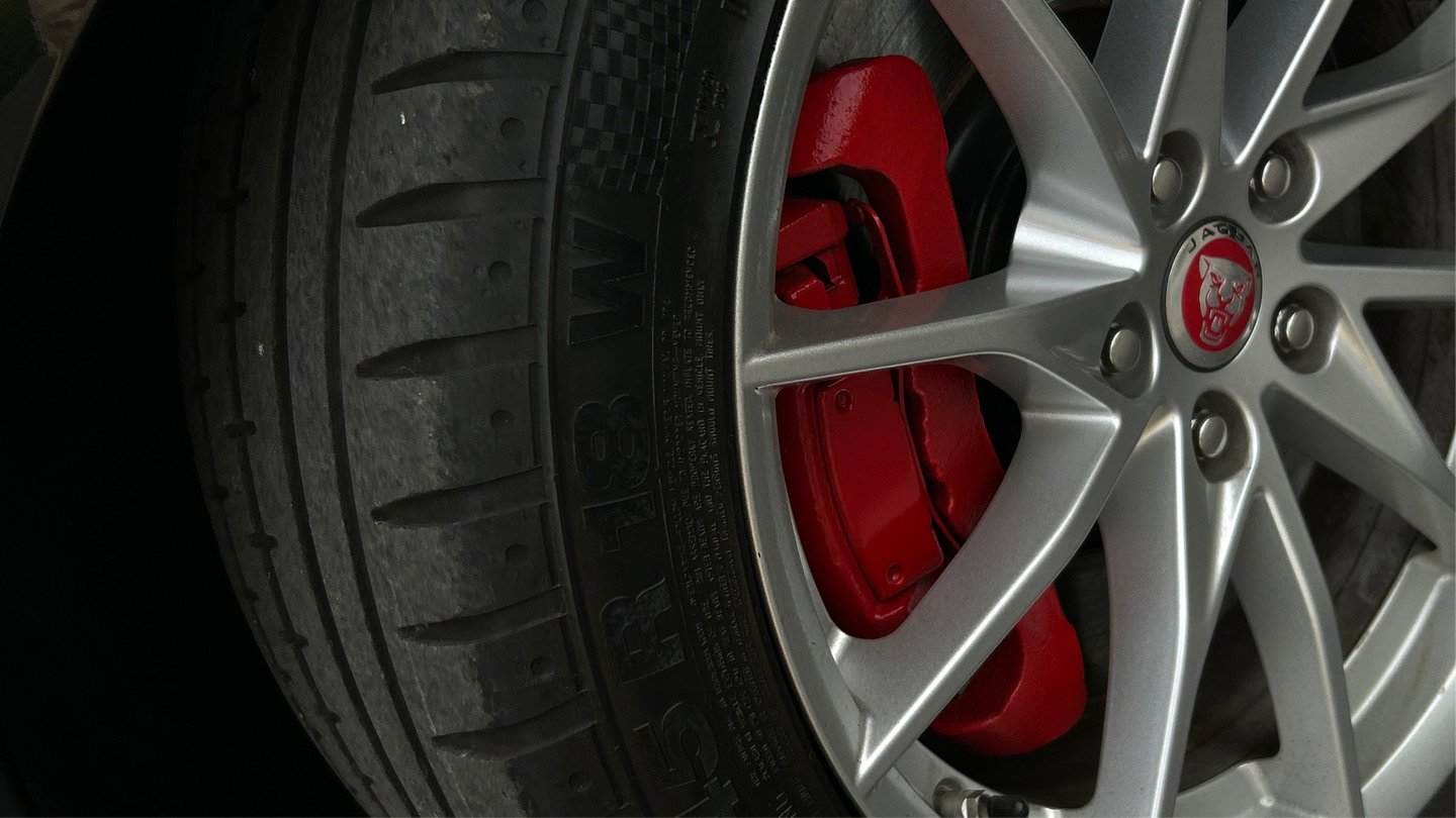 Used 2018 Jaguar F-TYPE Convertible image 43